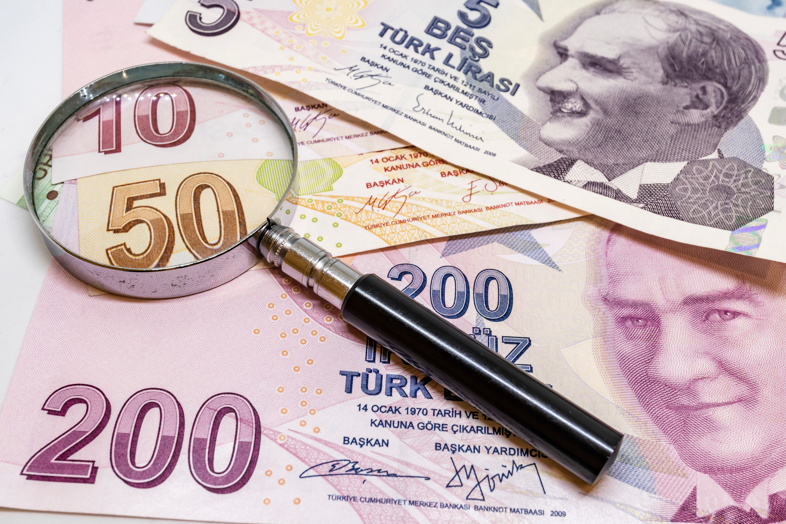 ALTIN VE DÖVİZ KAZANDIRDI BORSA İSTANBUL GERİLEDİ